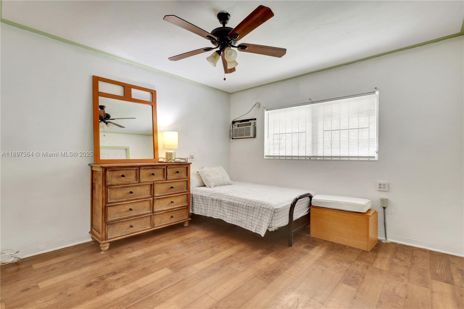 SUNKIST GROVE - Residential