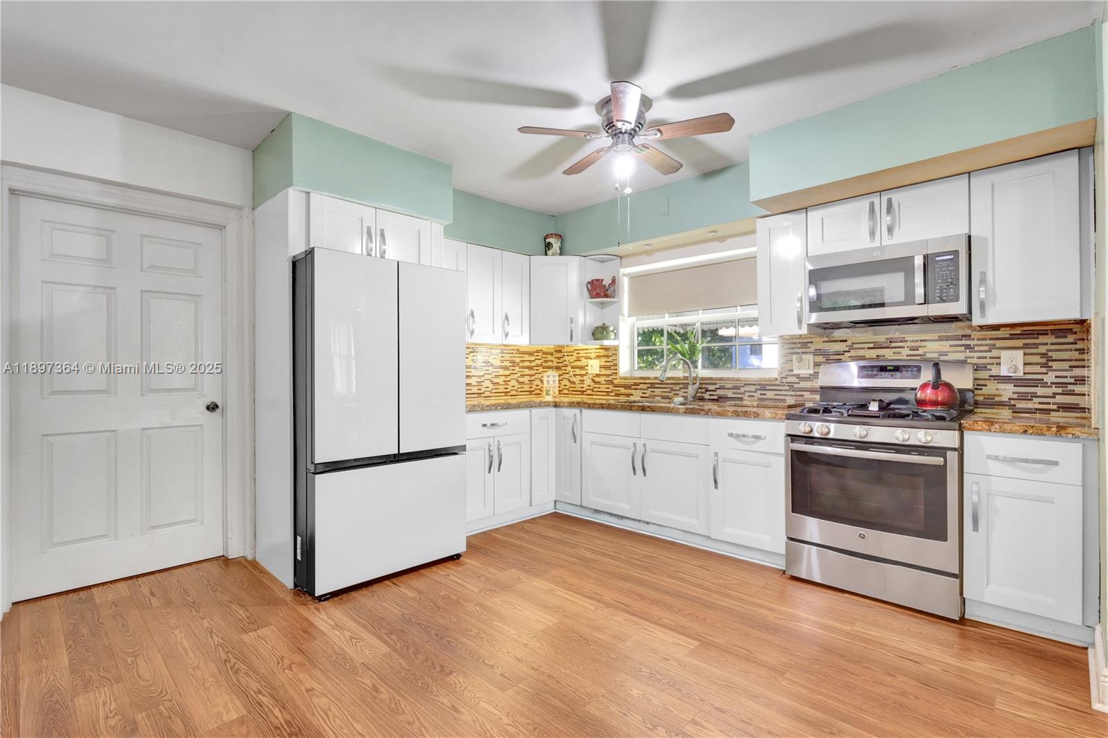 SUNKIST GROVE - Residential