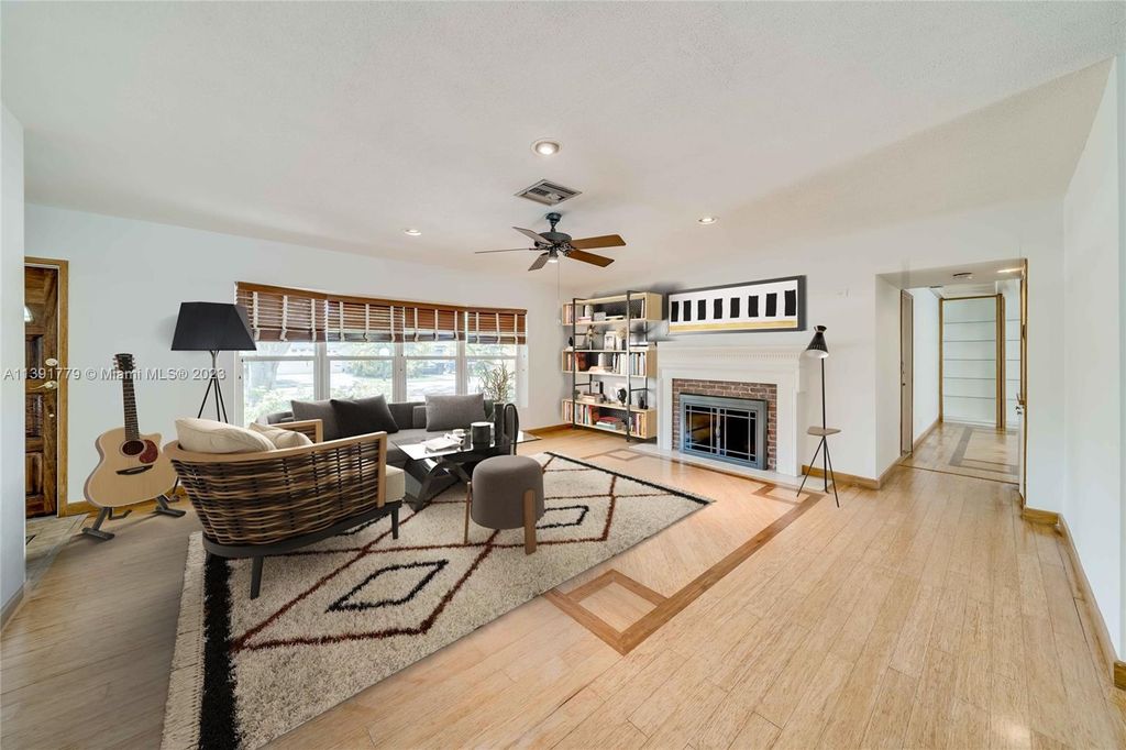 Photo of 1420 SW 13th St, Fort Lauderdale, FL 33312 (MLS # A11391779)