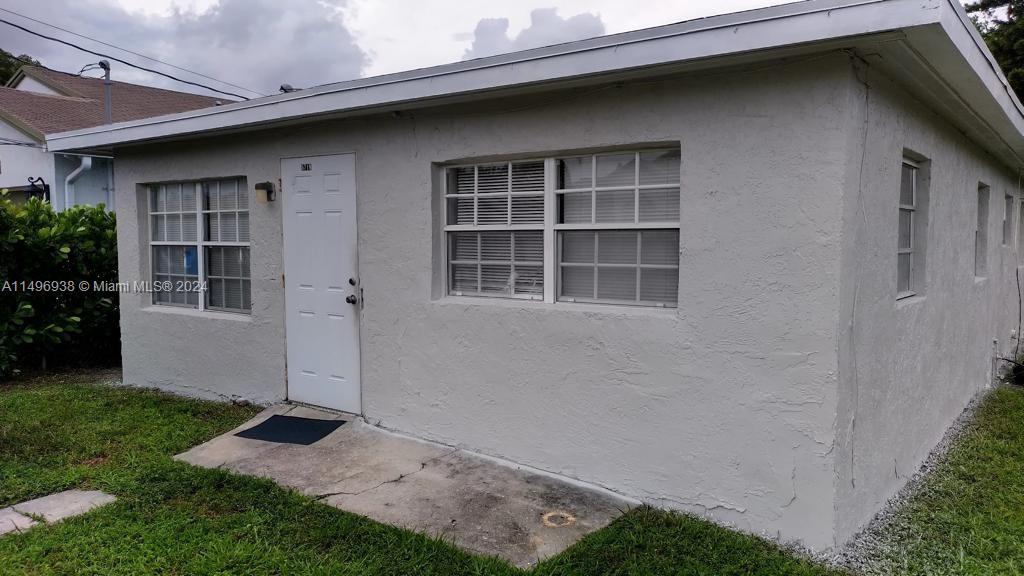 Property for Sale at 5719 Sw 19th St St, West Park, Broward County, Florida - Bedrooms: 3 
Bathrooms: 1  - $340,000