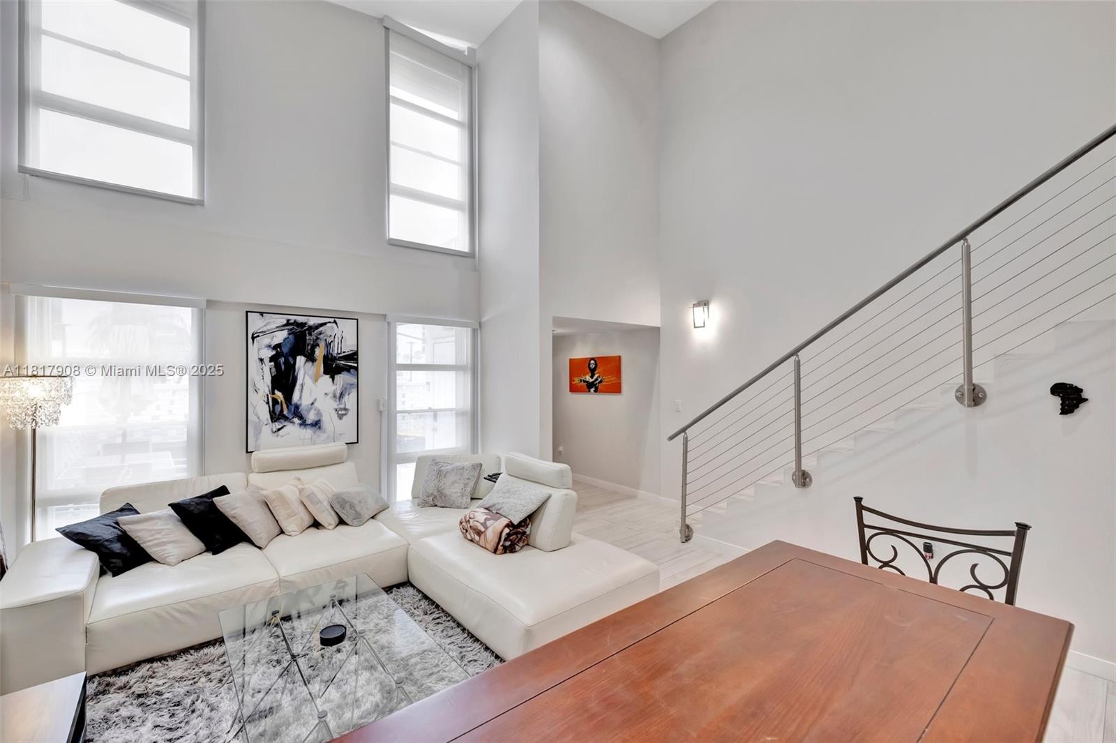 2730 NE 183rd St TH03