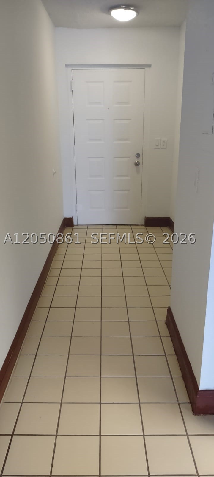 8215 Lake Dr 505