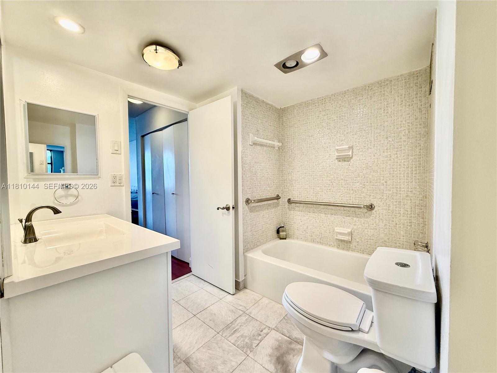 THE BELMONT CONDO - Residential