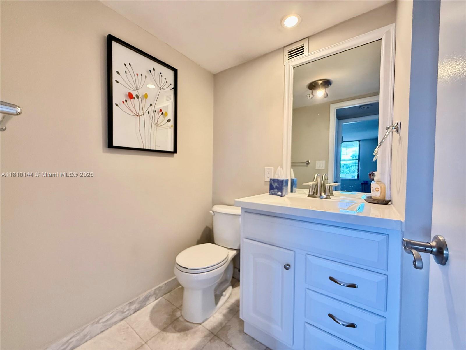 THE BELMONT CONDO - Residential