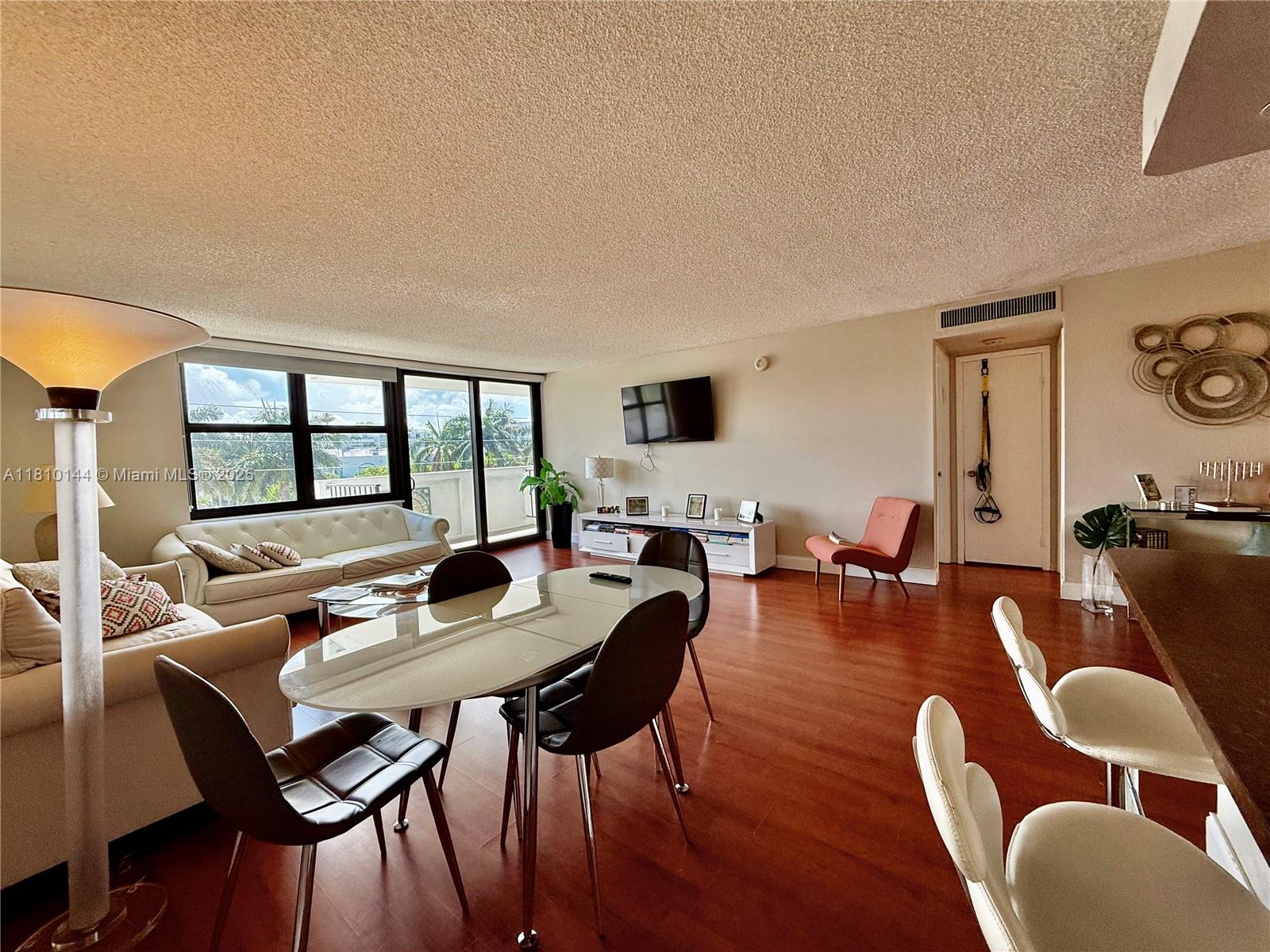 THE BELMONT CONDO - Residential