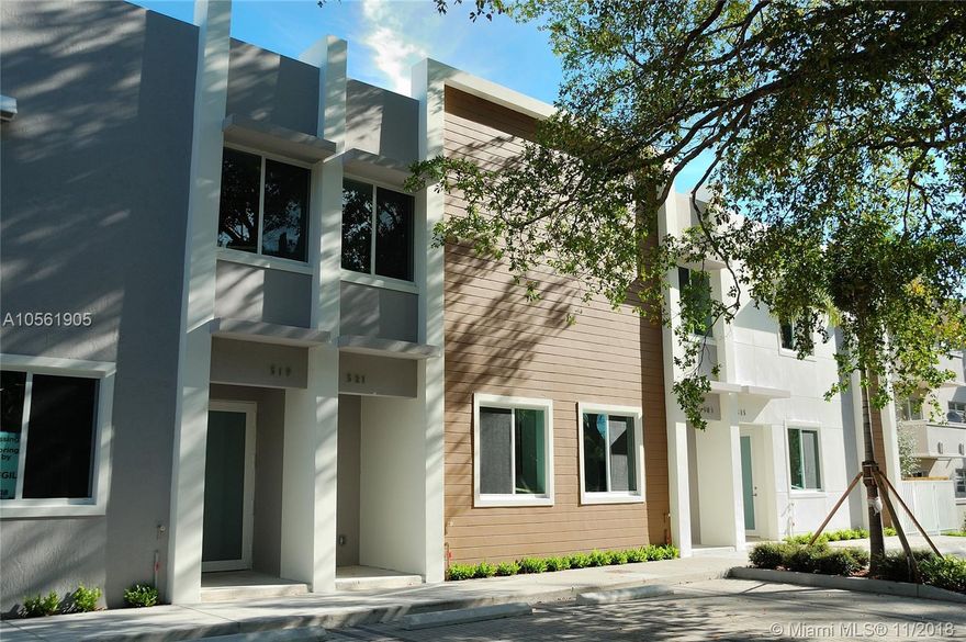 URBAN LIVING in Brand new luxurious & spacious 2 story townhomes in Biscayne Park Ests, quiet & friendly residential area. Property surrounded with private fence.  Open kitchen w. custom italian cabinetry & stainless appliances. Incl.washer/dryer. Porcelain & laminate wood floors. Hurricane doors & windows. Sliding doors to own patio. Large closets. Assigned parking. Pet friendly. Lush landscaped private common area. Minutes away from Biscayne Bay, Aventura, Ocean Beaches & Bal Harbour.  Close to restaurants, fitness centres, Whole Foods,  Barry Univ., Johnson & Wales.  Min 1year lease