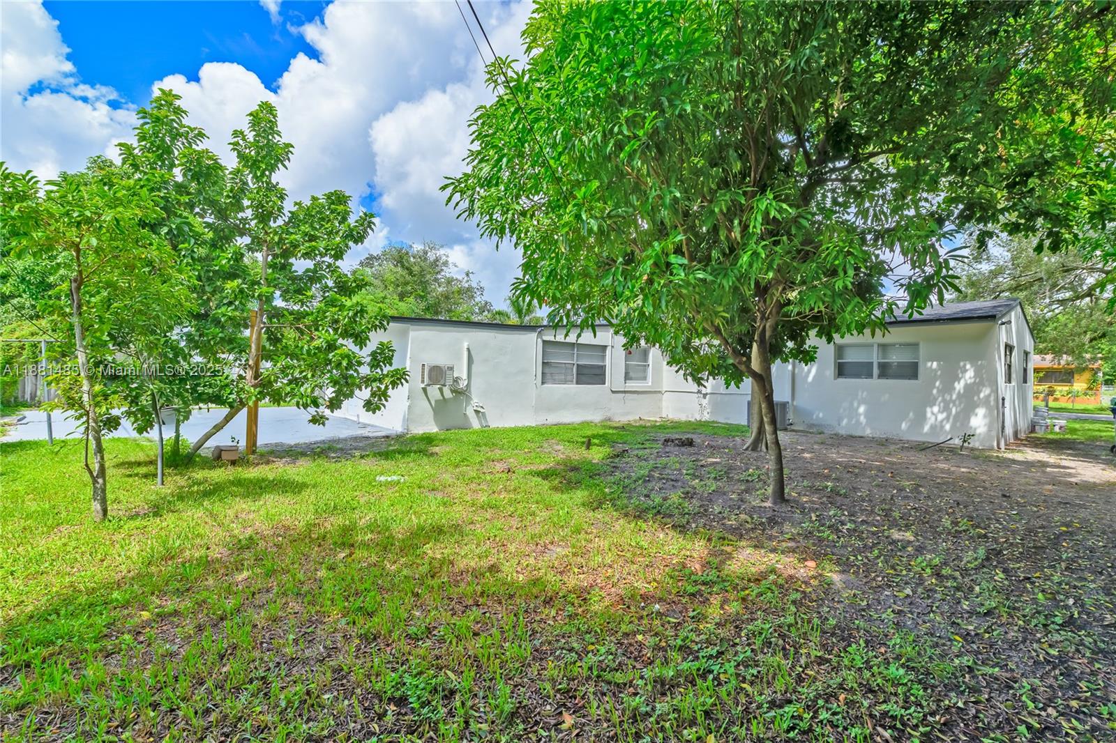 PINE TREE PARK 1ST ADDN - Residential