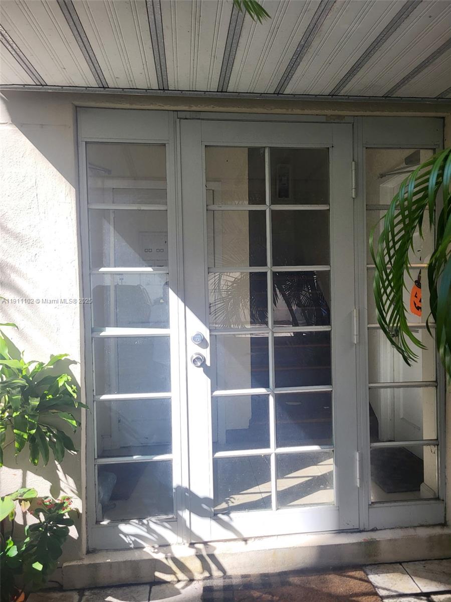 C GAB DOUGLAS SEC - Residential Lease