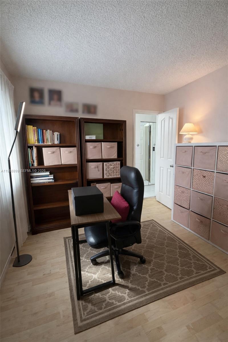 COUNTRY LAKE HOMES 2ND AD - Residential