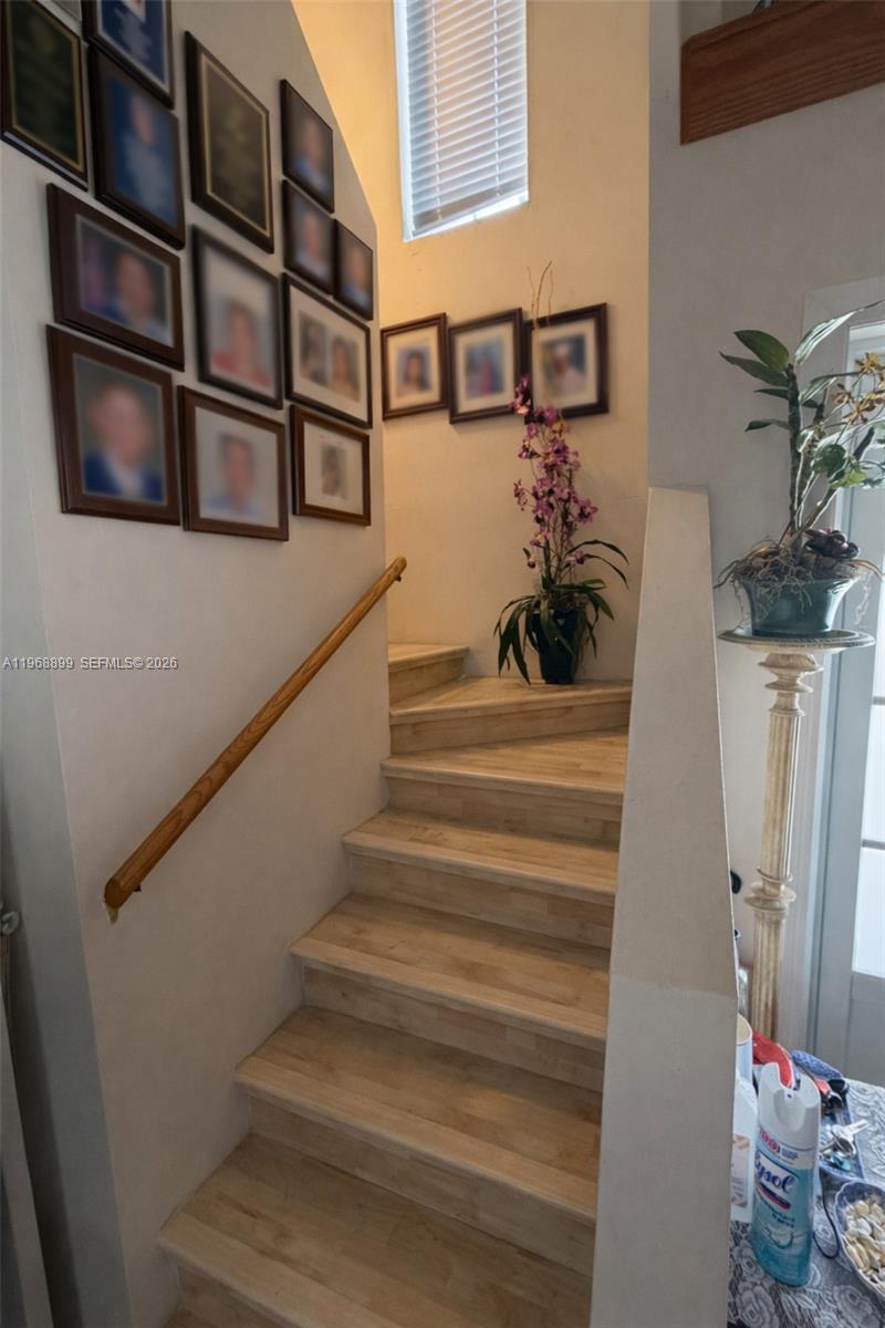 COUNTRY LAKE HOMES 2ND AD - Residential