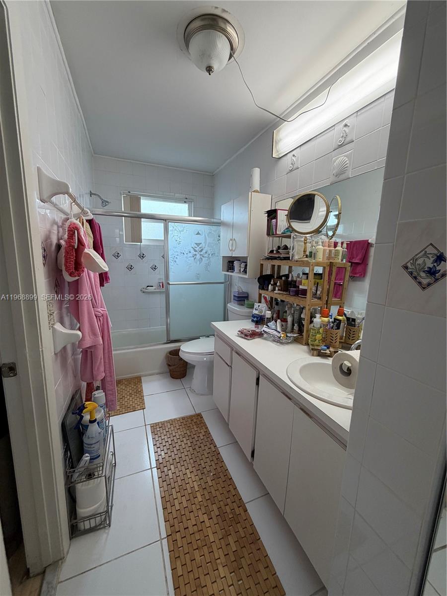 COUNTRY LAKE HOMES 2ND AD - Residential