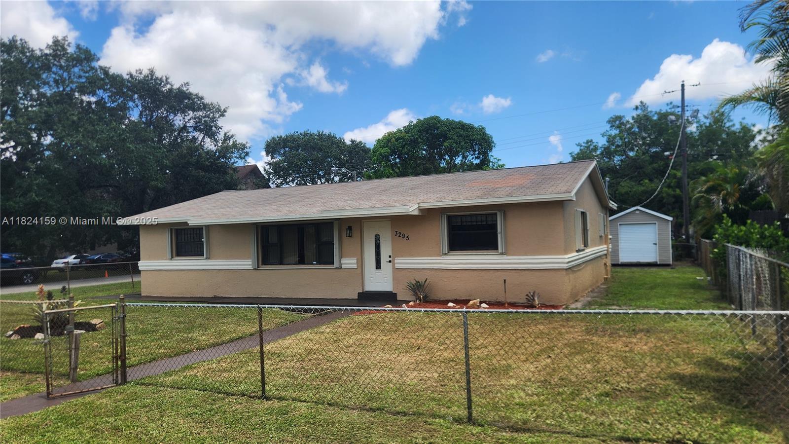Property for Sale at 3295 Nw 214th St, Miami Gardens, Broward County, Florida - Bedrooms: 3 
Bathrooms: 2  - $539,000
