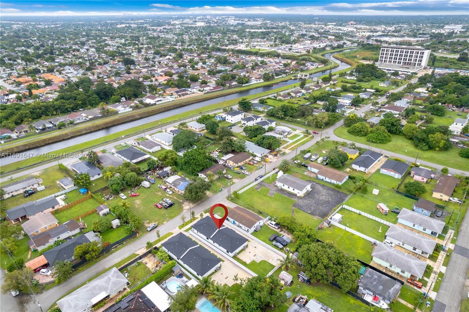 SYMMES - SHARMAN TRACT - Residential Lease