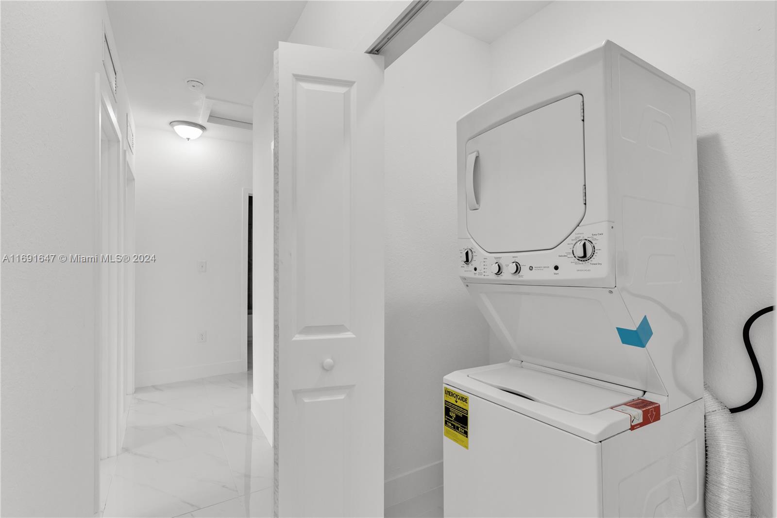 SYMMES - SHARMAN TRACT - Residential Lease