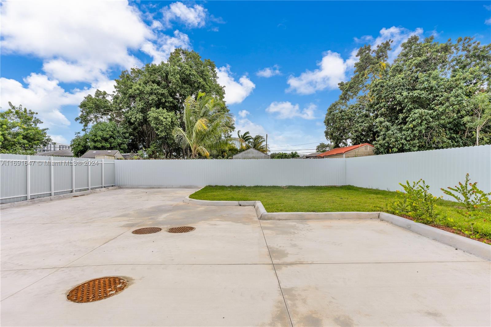 SYMMES - SHARMAN TRACT - Residential Lease