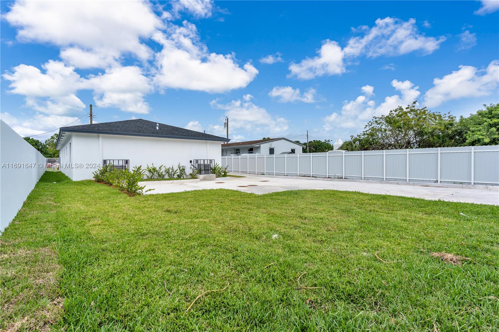 SYMMES - SHARMAN TRACT - Residential Lease