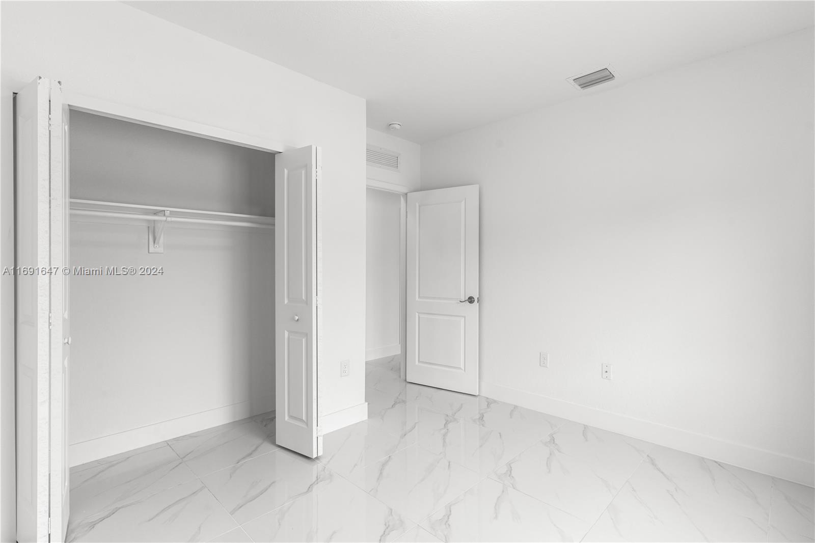 SYMMES - SHARMAN TRACT - Residential Lease