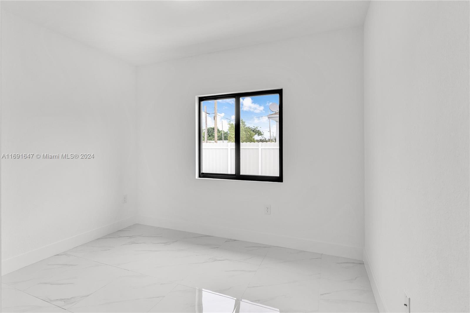 SYMMES - SHARMAN TRACT - Residential Lease