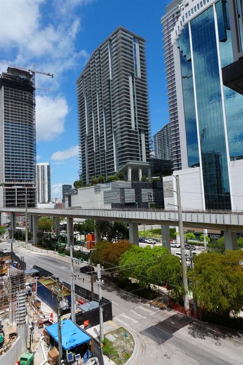 104 SW 9th St 1403 Miami FL 33130