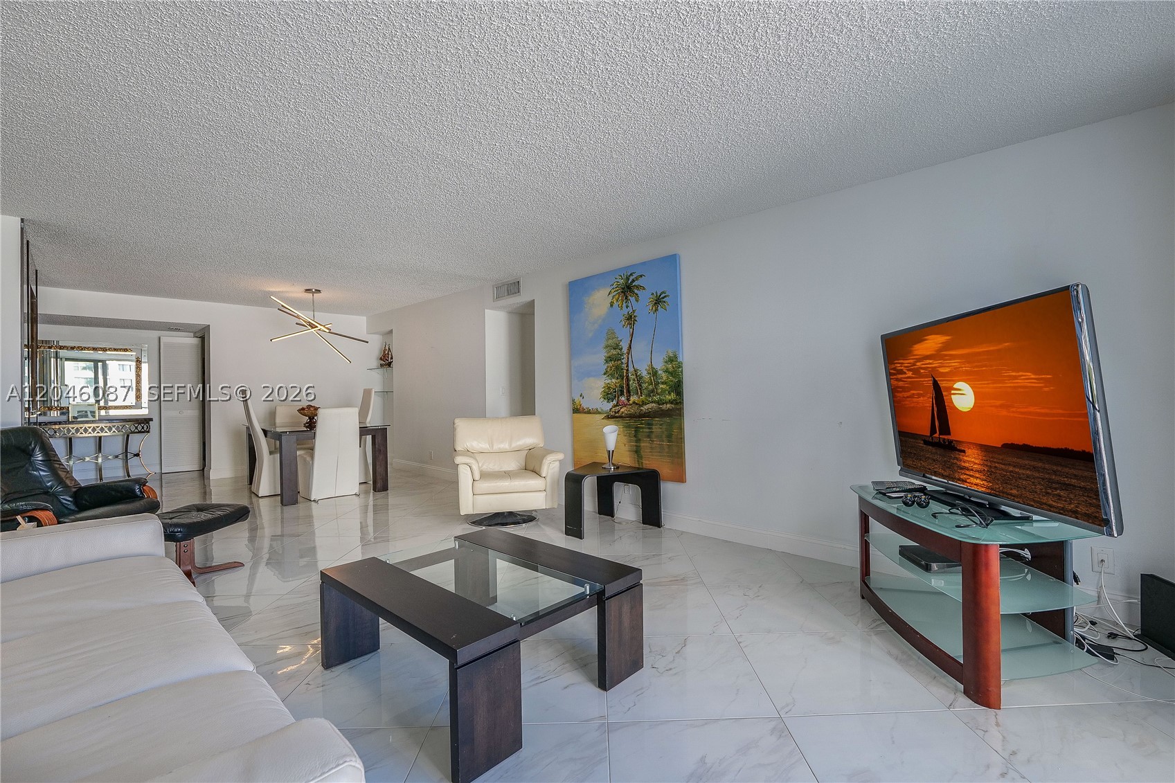 2401 S Ocean Dr 305
