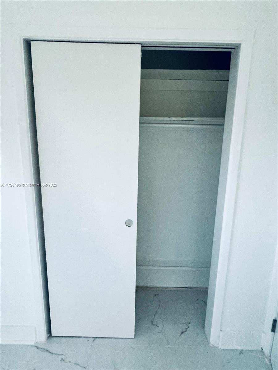 TREASURE PLAZA - Residential