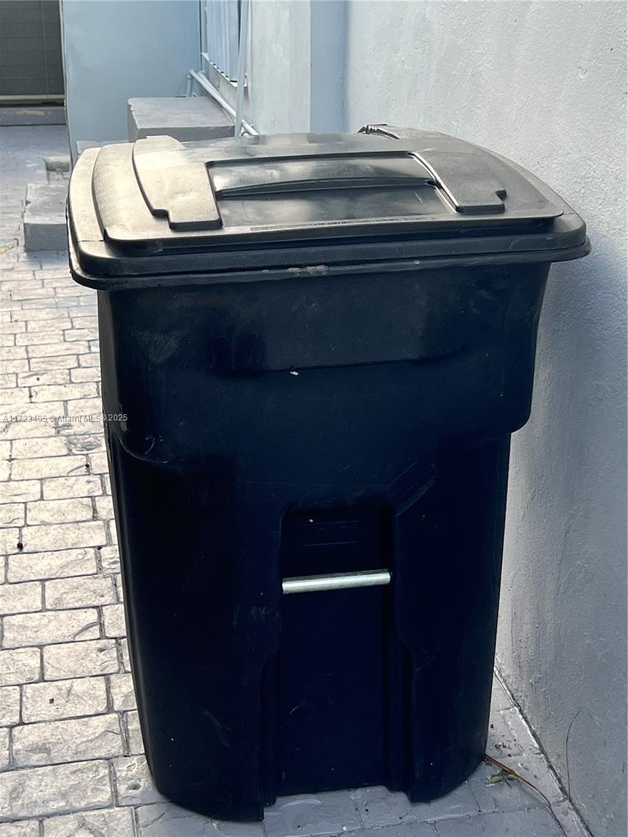 TREASURE PLAZA - Residential