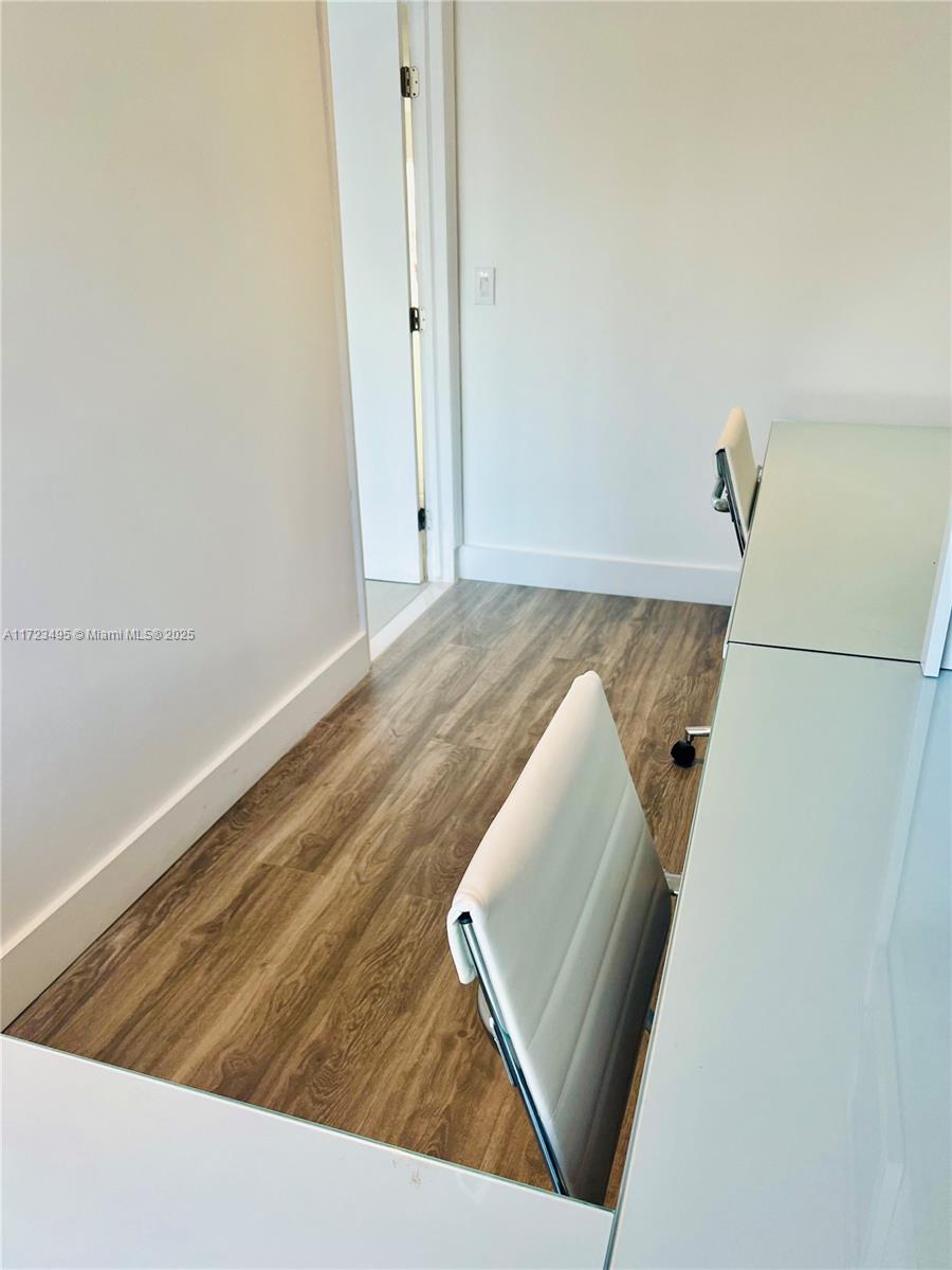 TREASURE PLAZA - Residential