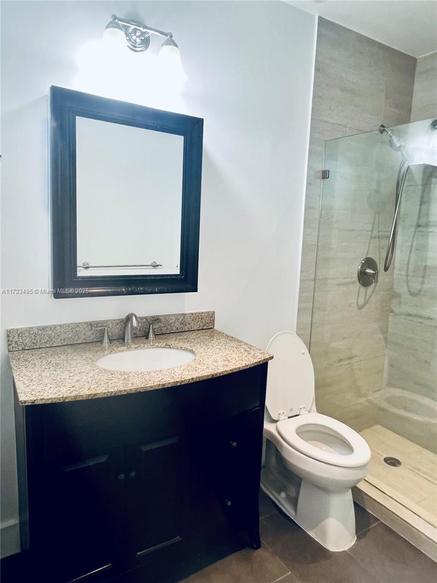 TREASURE PLAZA - Residential