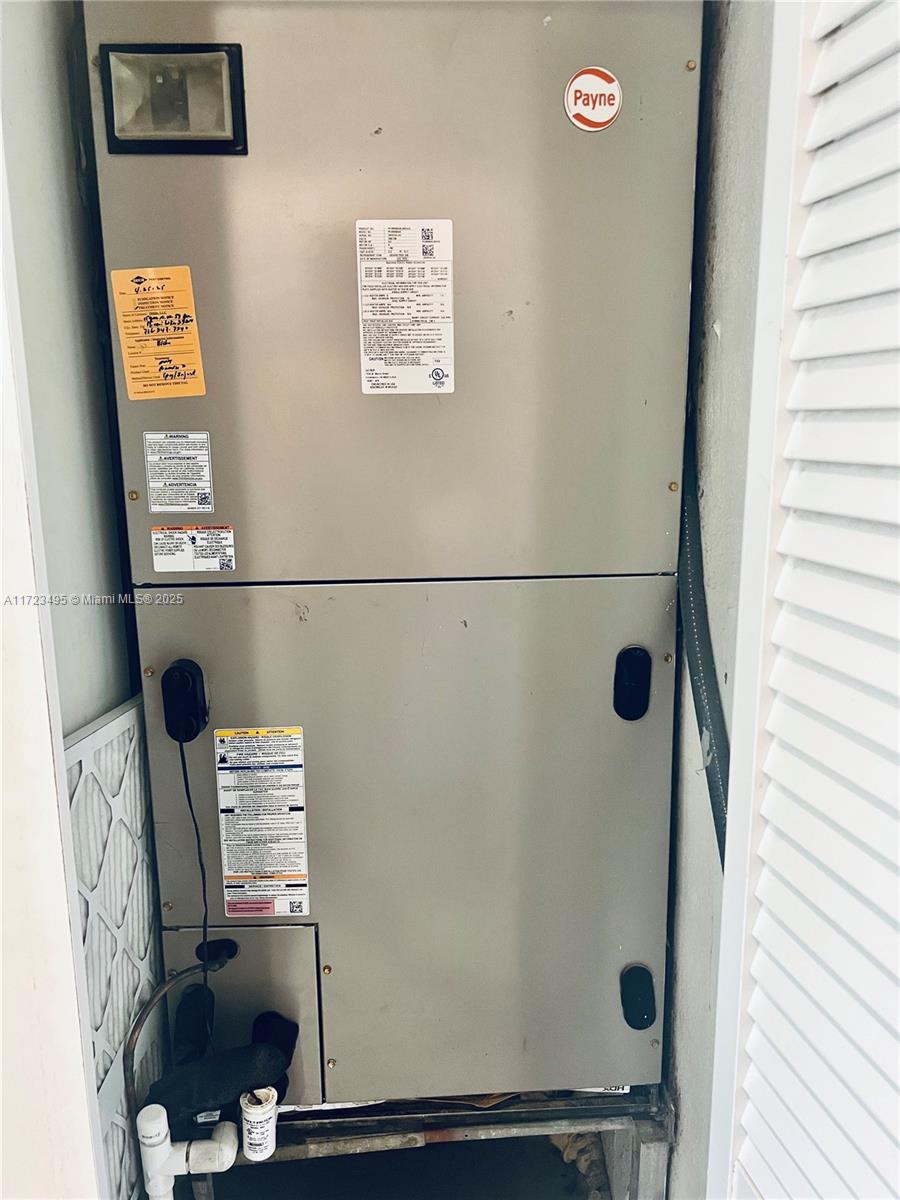 TREASURE PLAZA - Residential