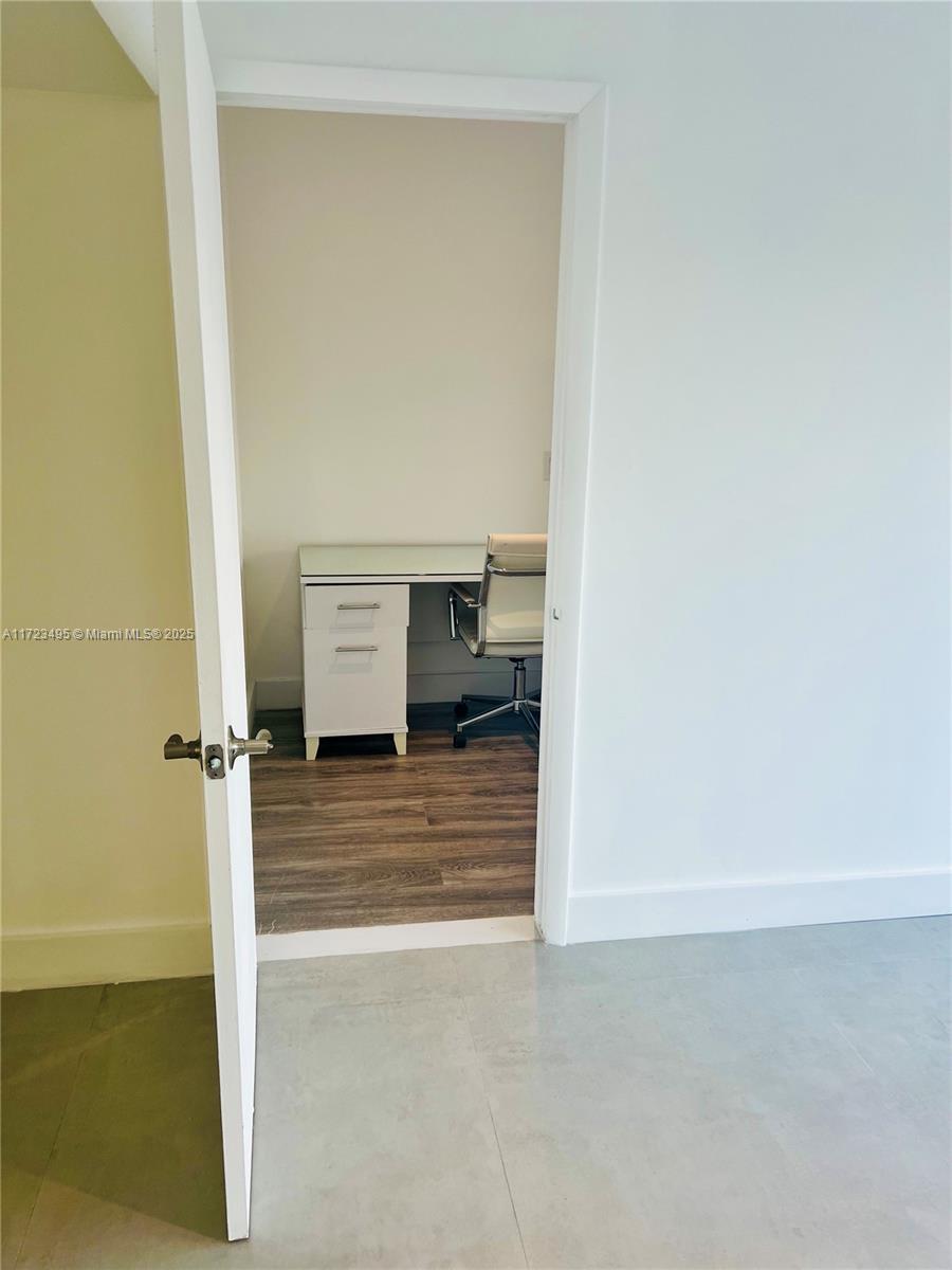 TREASURE PLAZA - Residential