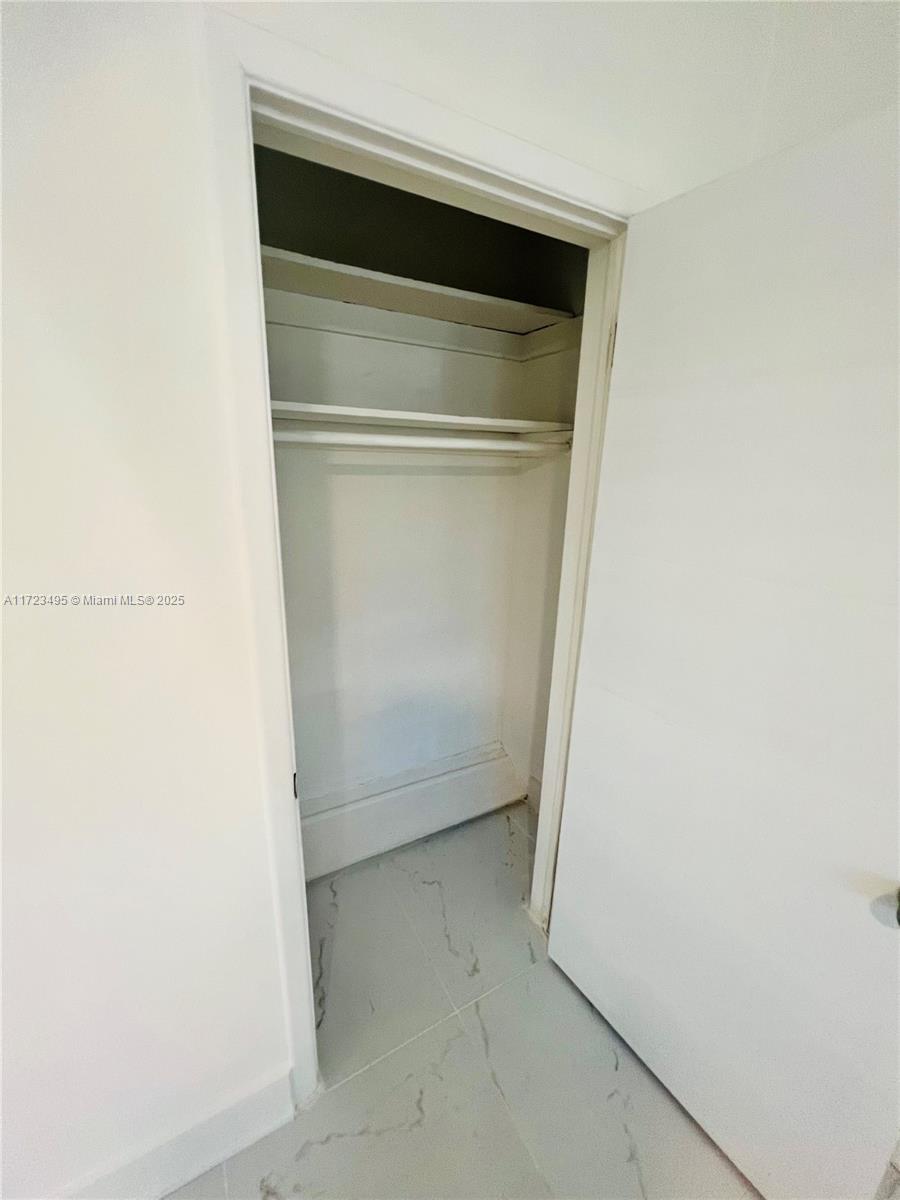 TREASURE PLAZA - Residential