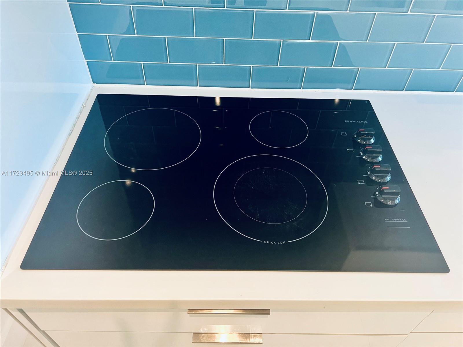 TREASURE PLAZA - Residential