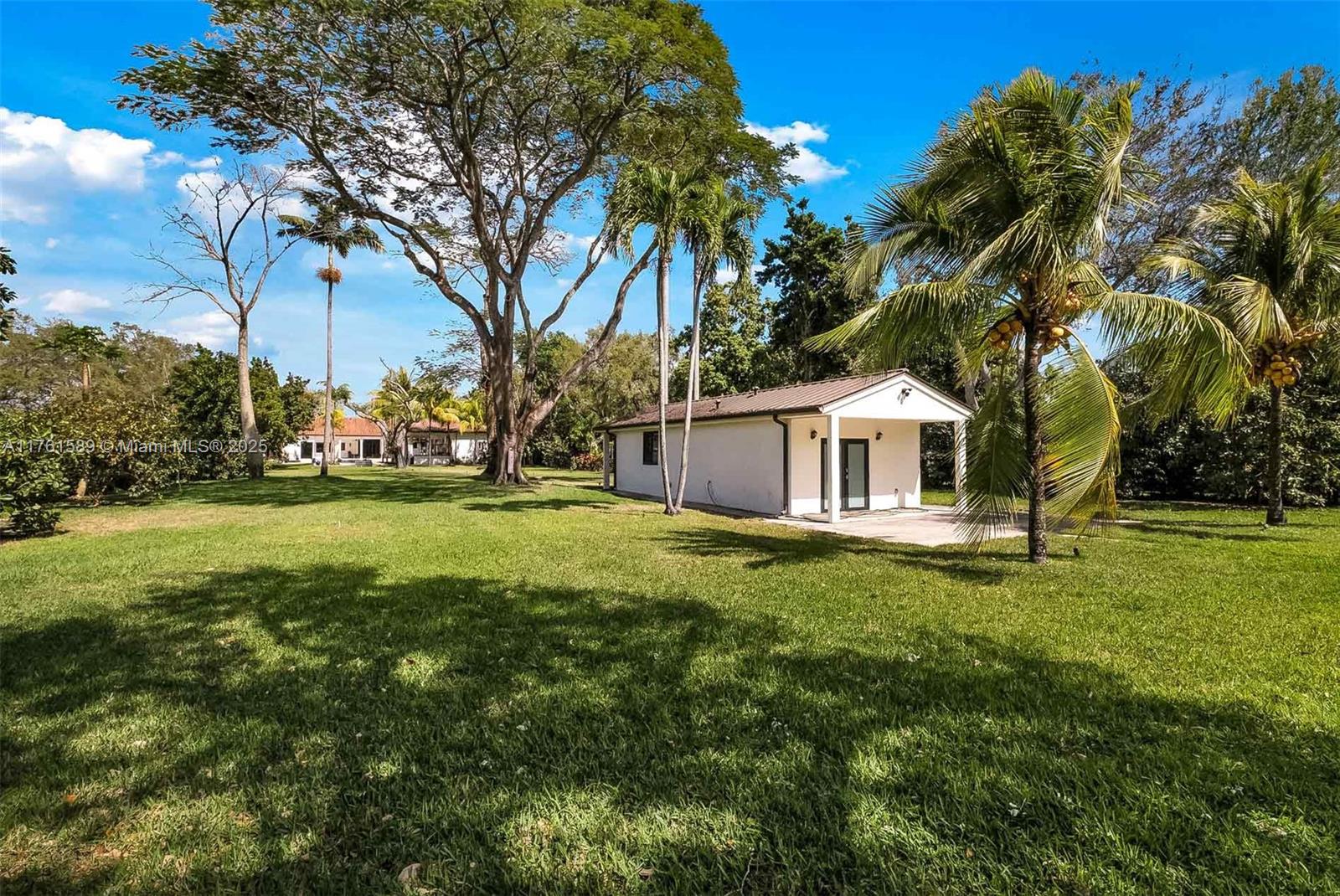 RANCH ESTATES - Residential