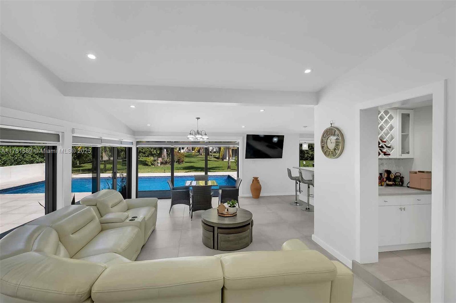 RANCH ESTATES - Residential