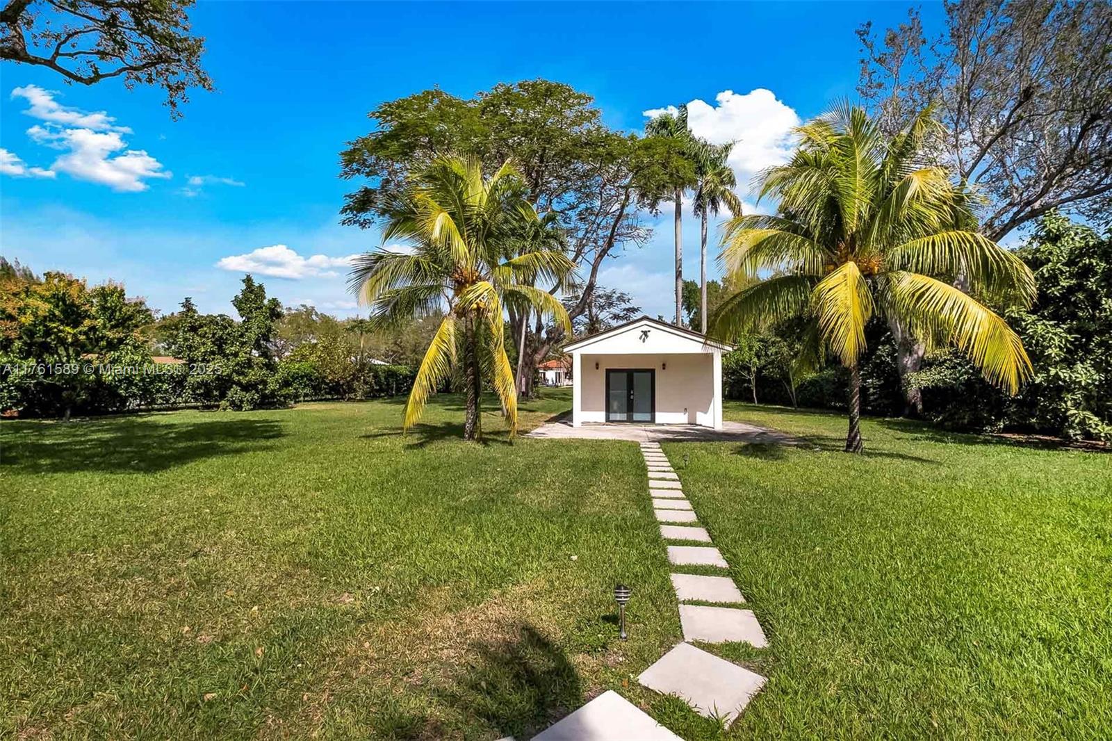 RANCH ESTATES - Residential