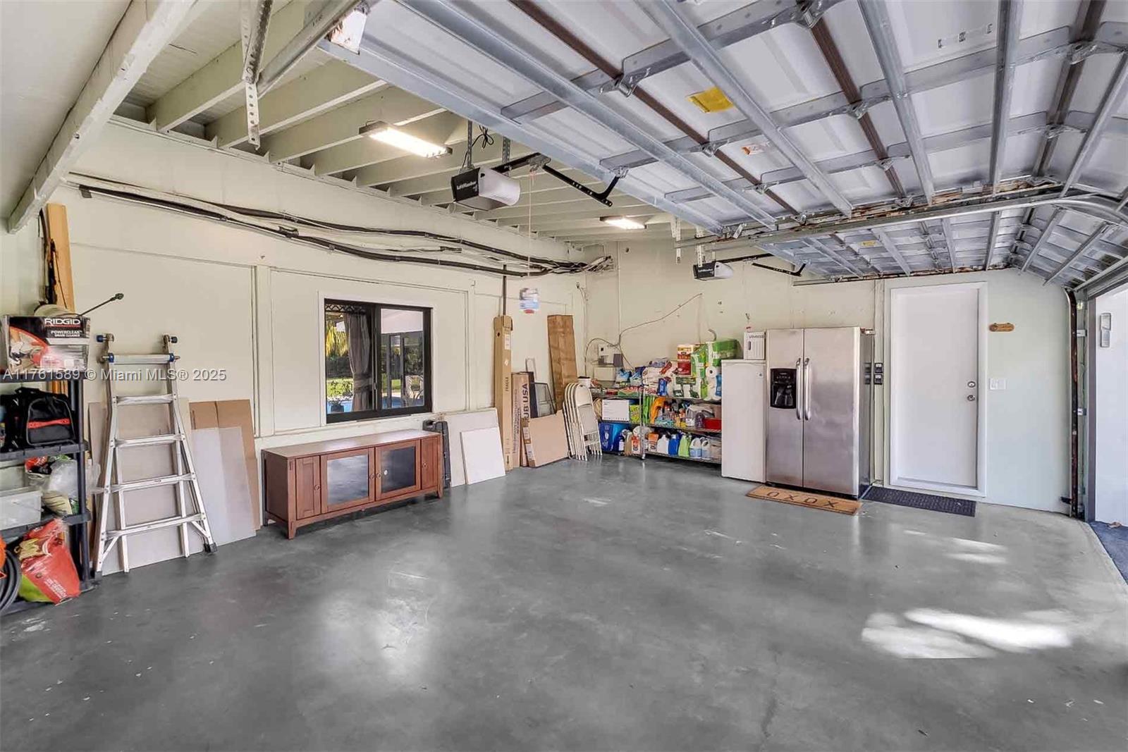 RANCH ESTATES - Residential