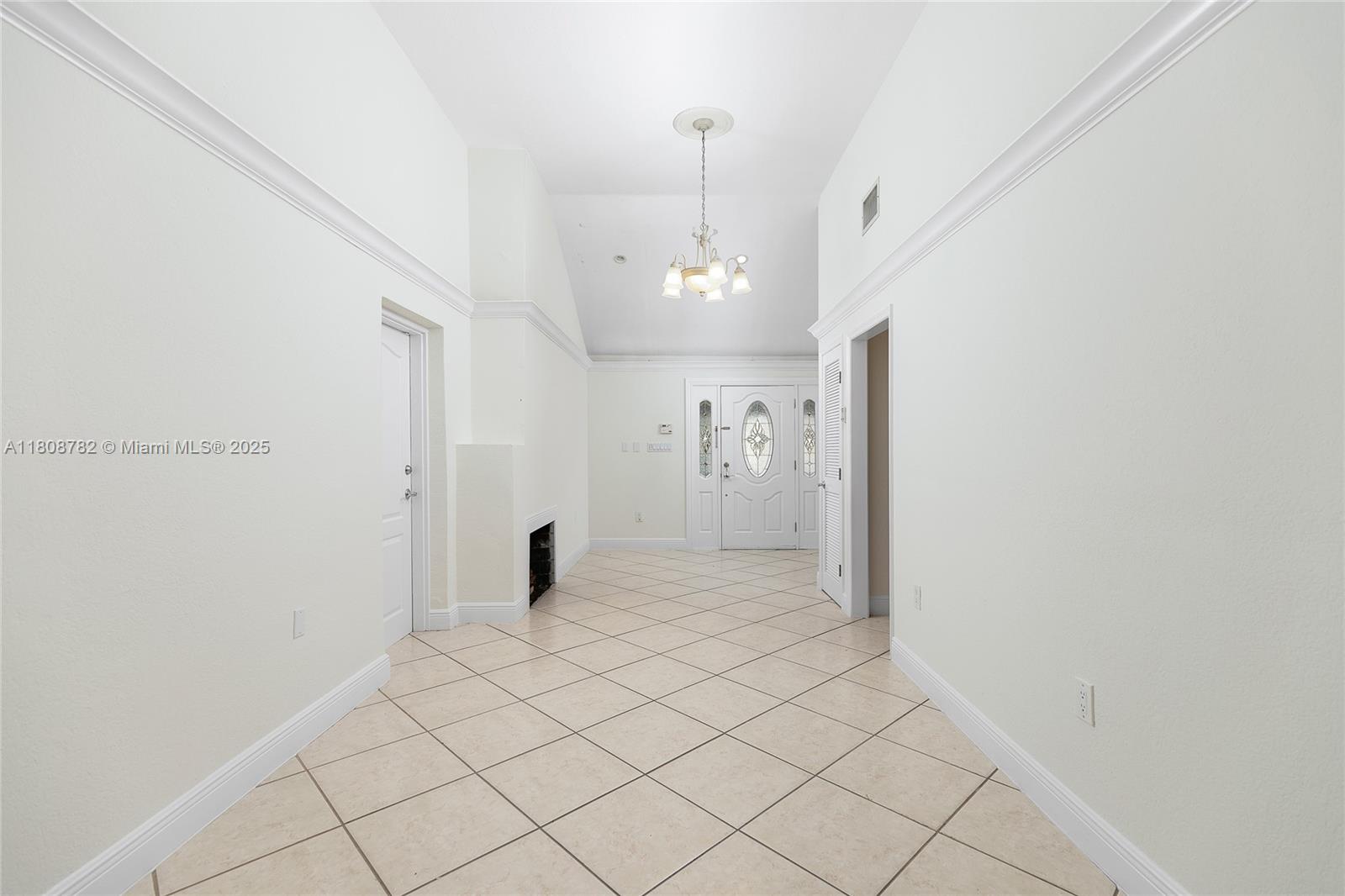 SICKLES GROVE - Residential Lease