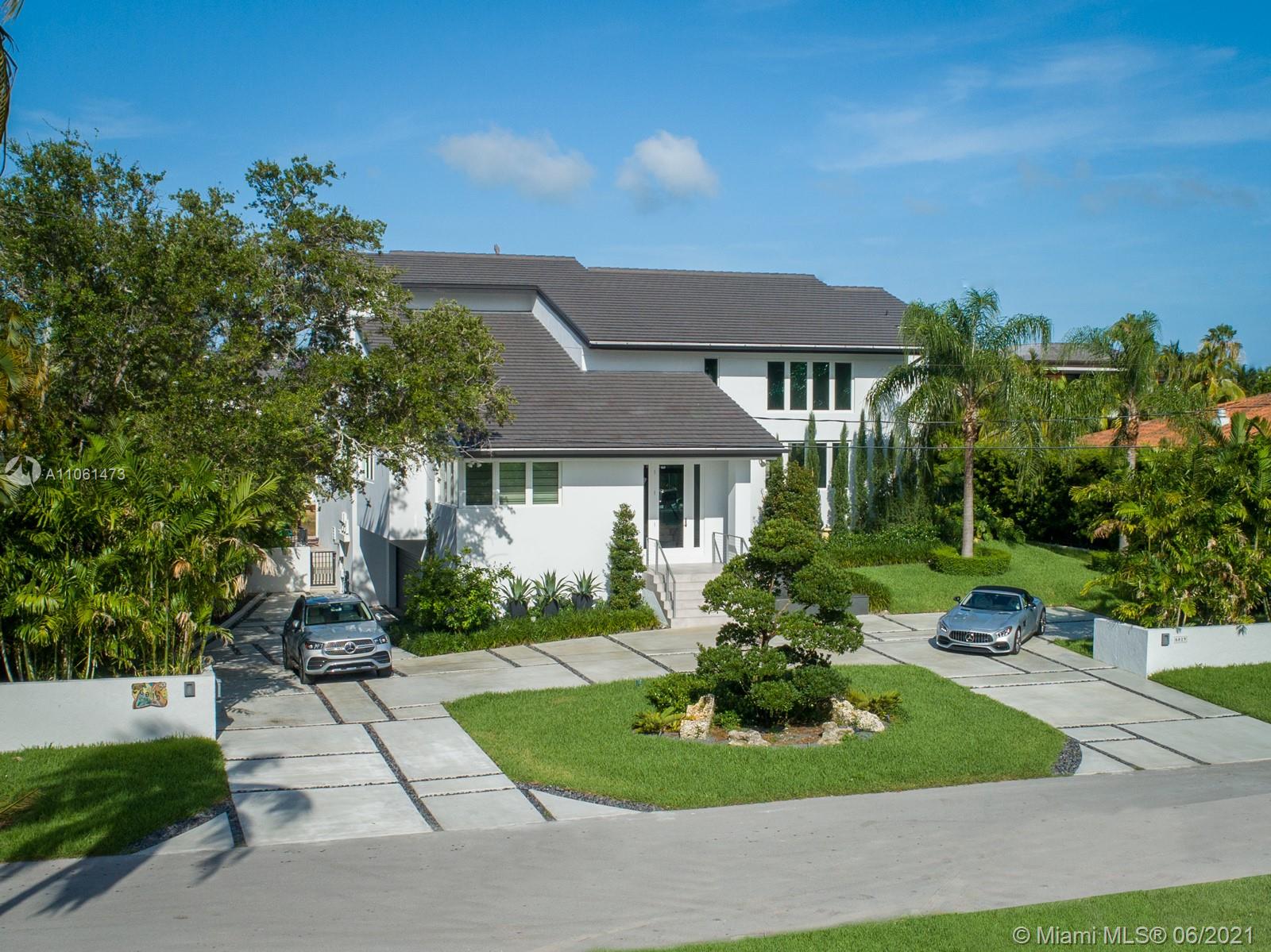 SUNRISE HARBOUR REV PL - Residential