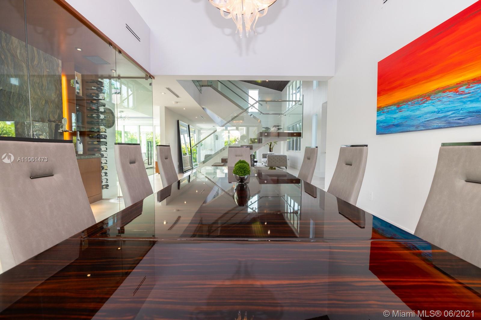 SUNRISE HARBOUR REV PL - Residential