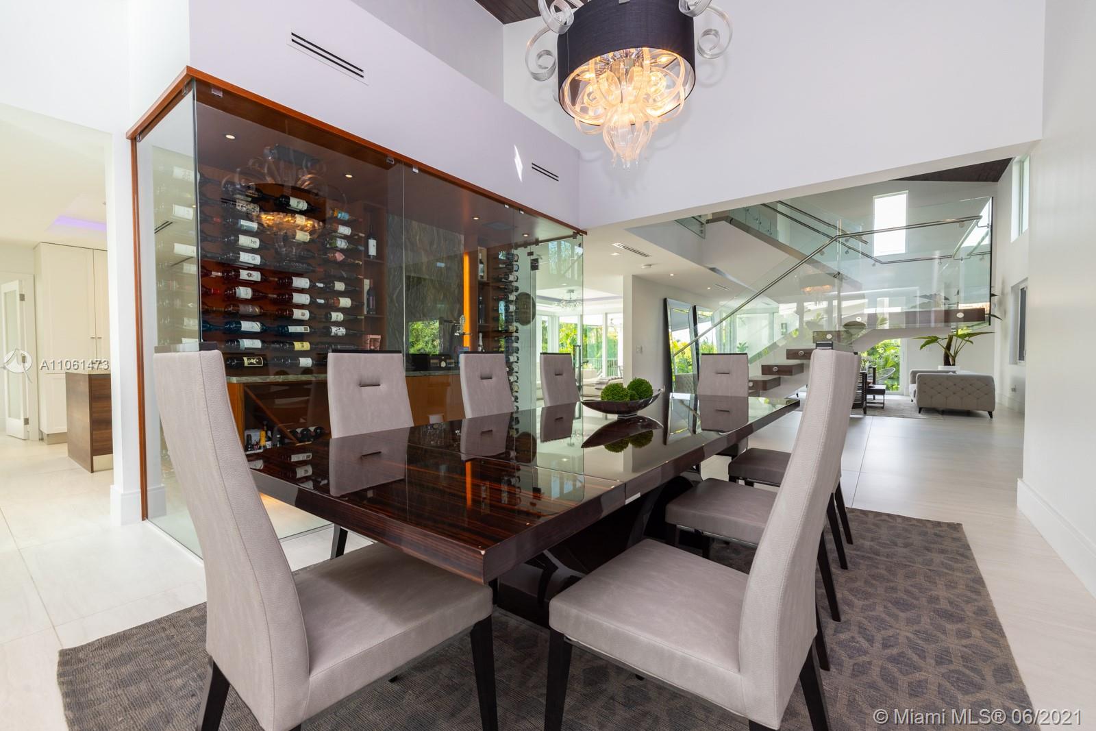 SUNRISE HARBOUR REV PL - Residential