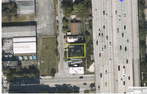 2015 NW 6th Pl Miami FL 33127