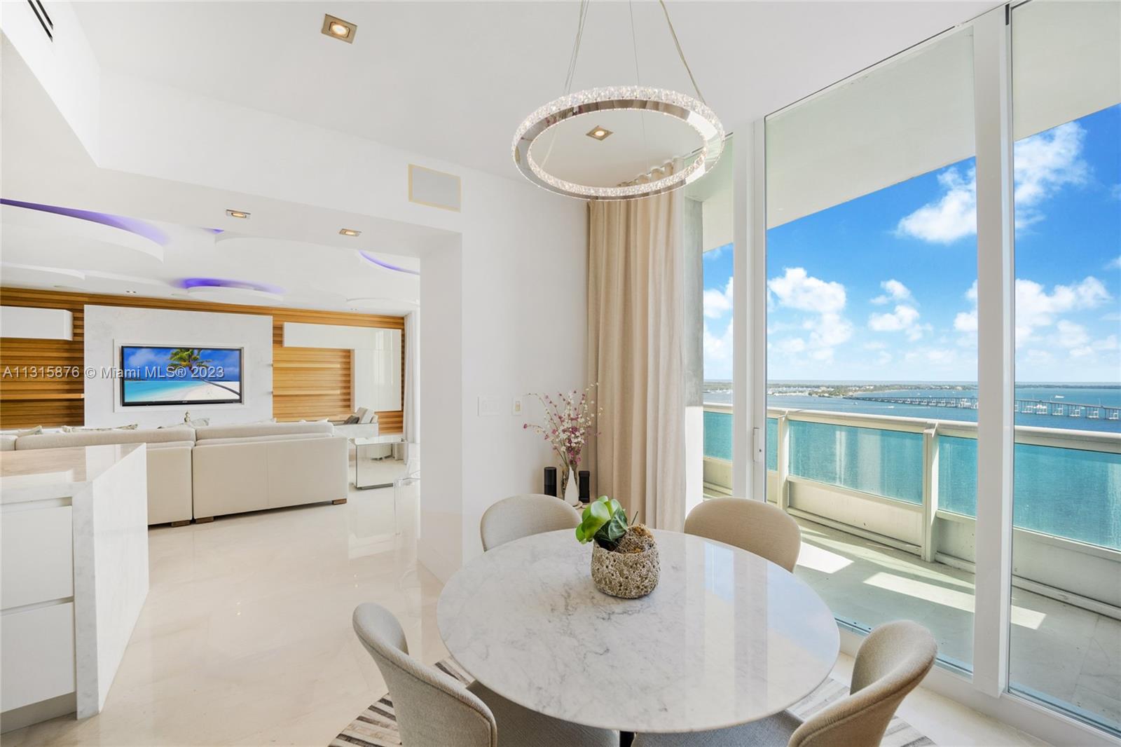 SANTA MARIA CONDO - Residential