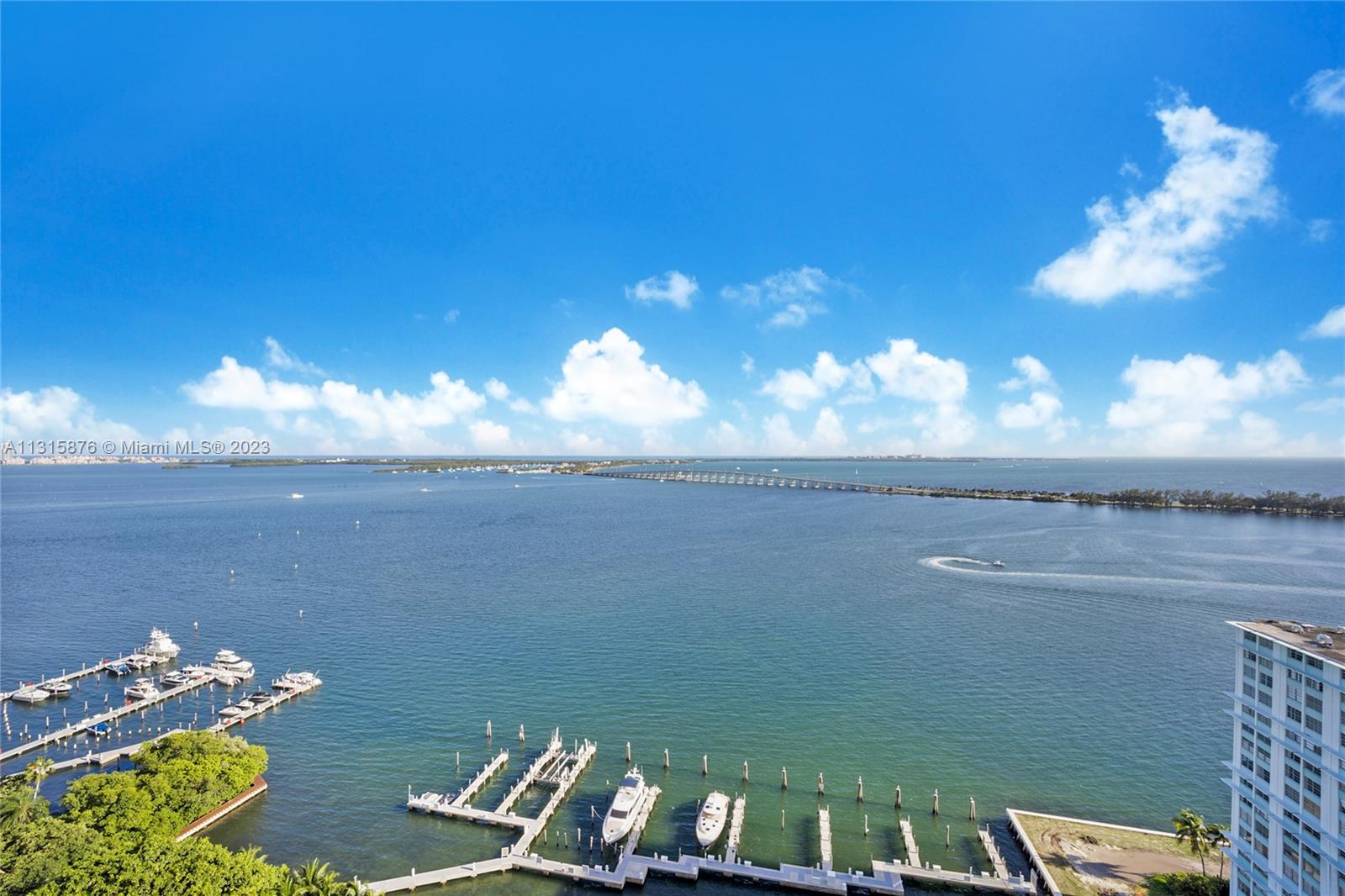 SANTA MARIA CONDO - Residential