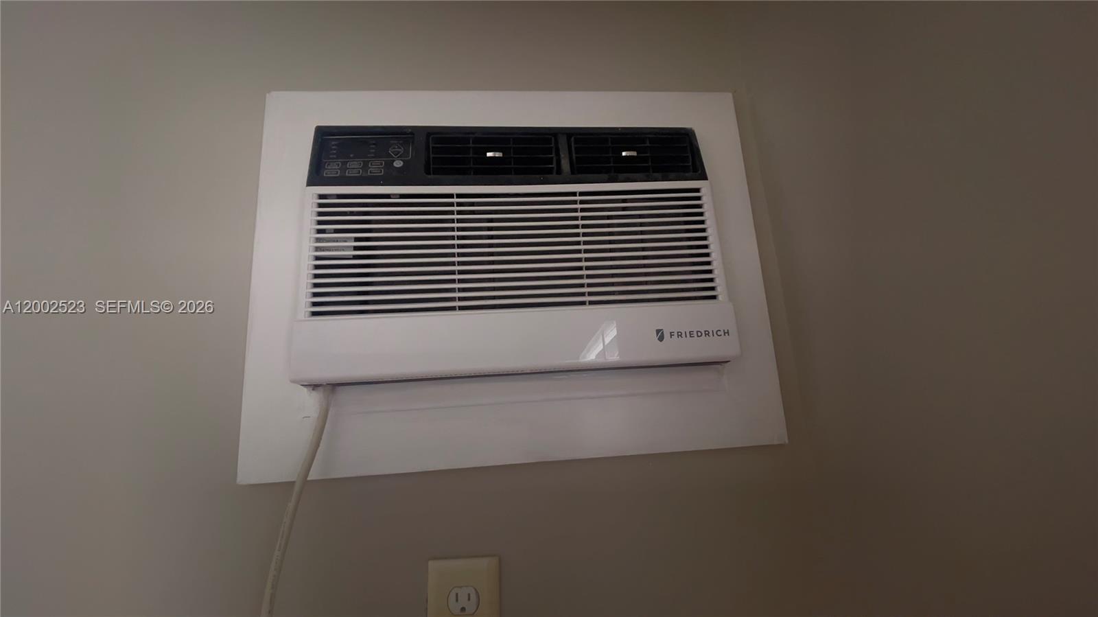 LEISURE BEACH CONDO - Residential Lease