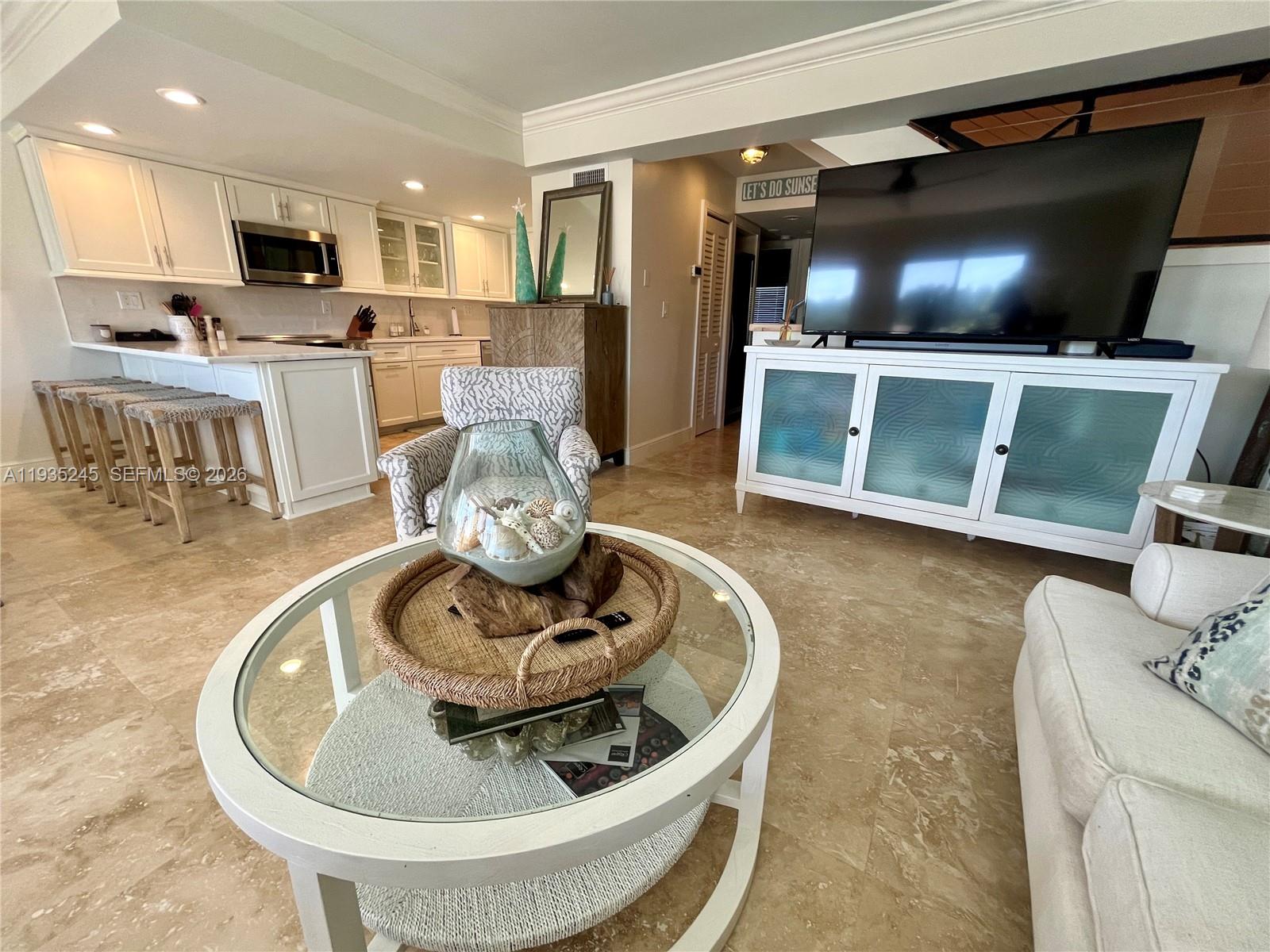 Key Largo Yacht Club - Residential