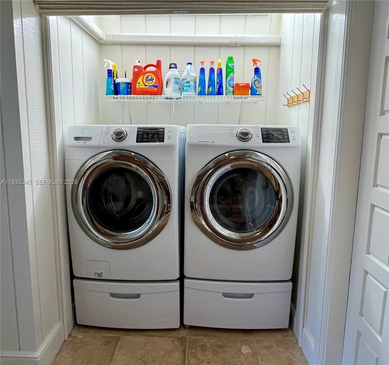 Key Largo Yacht Club - Residential