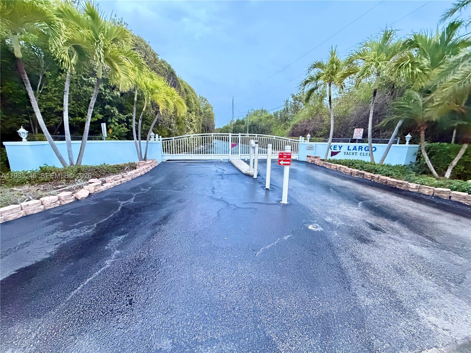 Key Largo Yacht Club - Residential