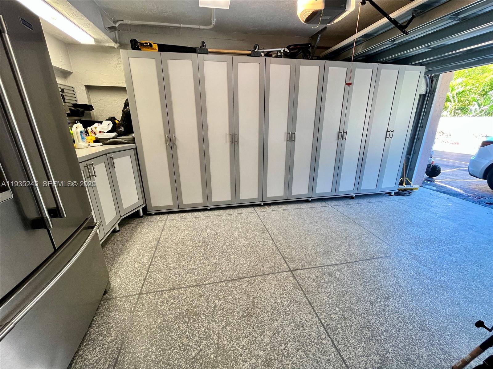 Key Largo Yacht Club - Residential