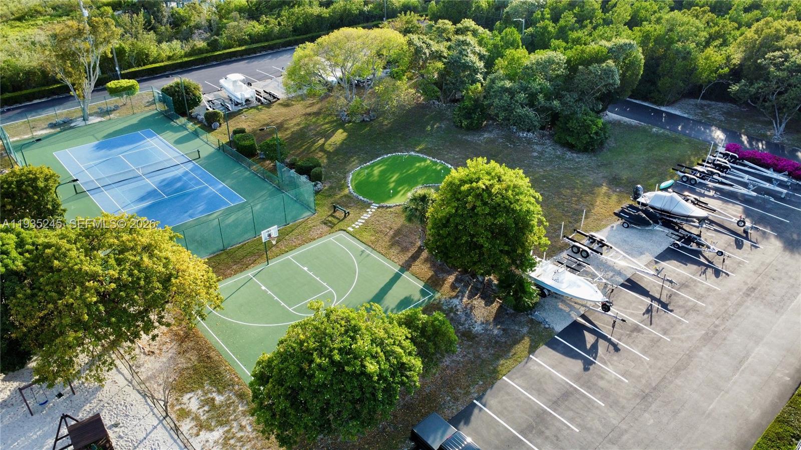 Key Largo Yacht Club - Residential