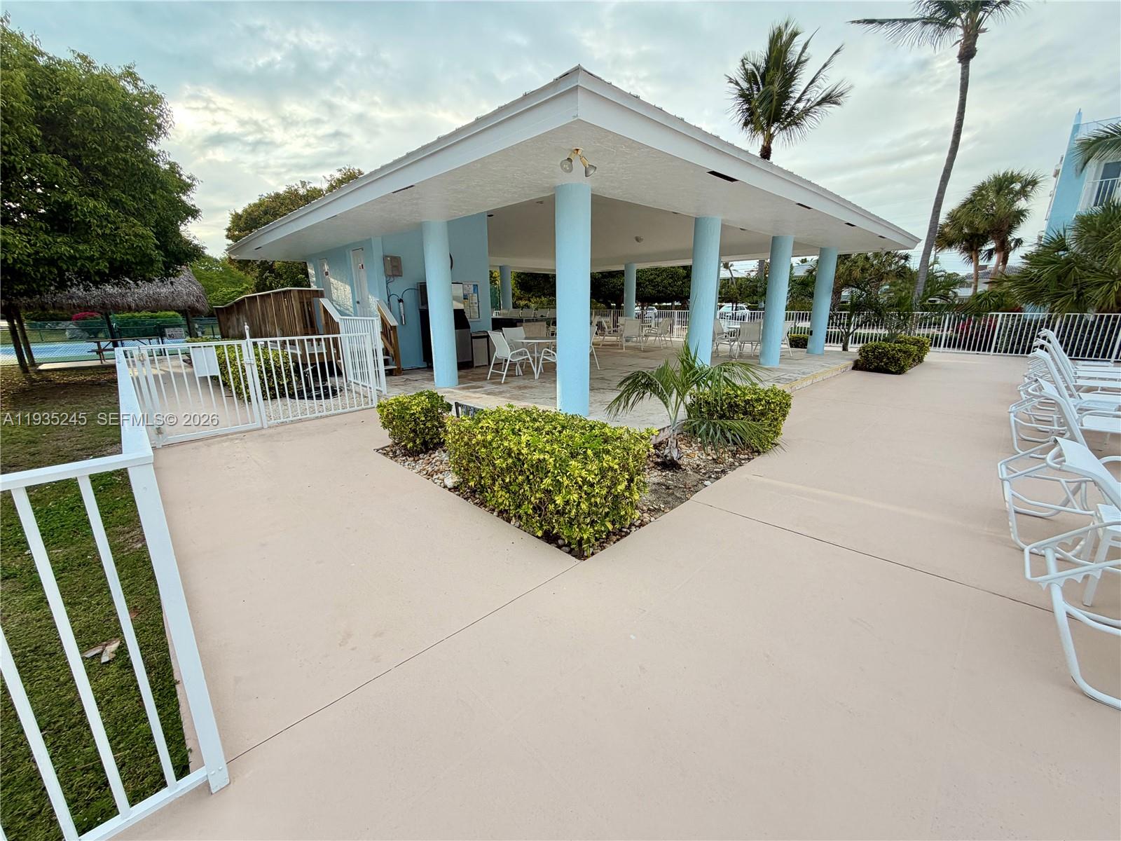 Key Largo Yacht Club - Residential